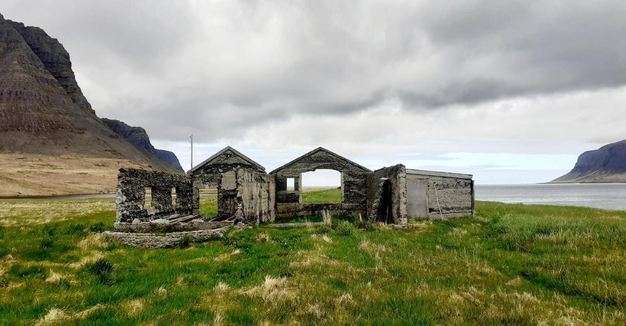 Guesthouse Bjarmaland Talknafjordur Exterior photo